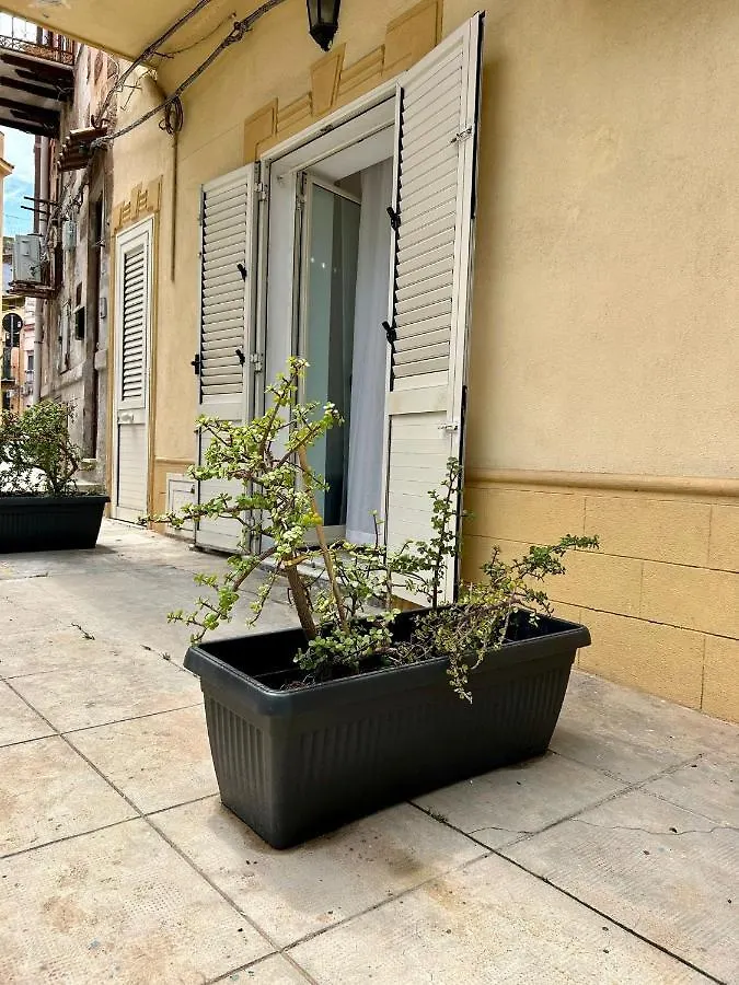 Casa Repasi Apartment Sferracavallo Italy
